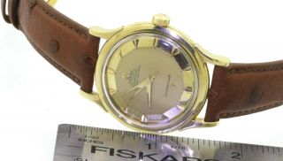 Omega Constellation vintage 18K gold pie - pan dial automatic men ' s watch 3