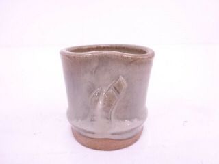 66681 Japanese Tea Ceremony / Akahada Ware Lid Rest Ash Glaze Futaoki By Masand