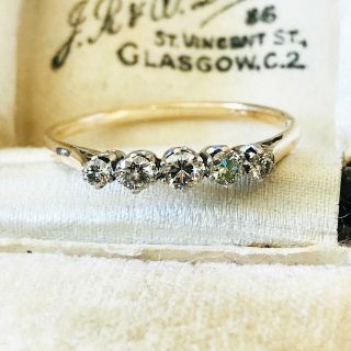Art Deco 18ct,  18k,  750 Gold & Plat Diamond 0.  40ct five stone ring C1920 5
