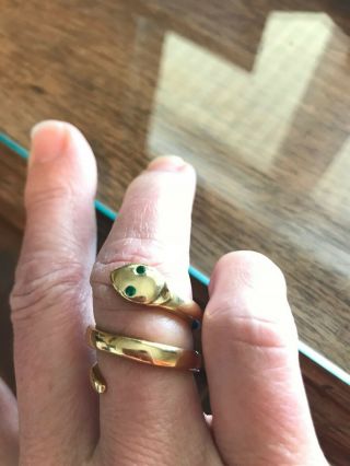 18k Gold Snake Ring With Emerald Eyes