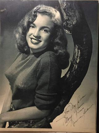 Marilyn Monroe (norma Jeane Mortenson) Plus 9 Vintage Hand Signed Photos - Rare
