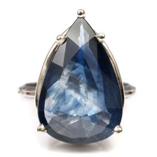 Vintage Platinum 10.  60 Ct Pear - Shaped Sapphire Ring,  Size 5.  5,  - Appraised