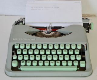 Vintage Portable Hermes Rocket Typewriter W Carrying Case Seafoam Green Paillard