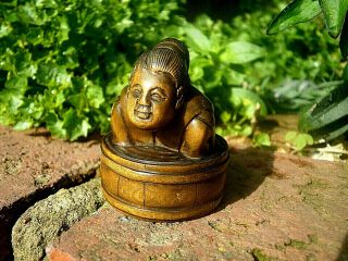 Hand Carved Wood Netsuke Geisha Lady Bathing In Tub Collectable Boxwood Figure