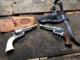Toy Cap Guns (2) Vintage Pony Boy With Holsters