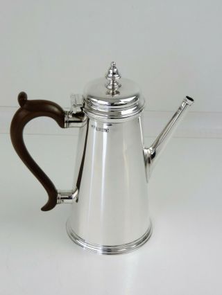 Fine Quality George I Style Silver Coffee Pot,  London 1961 Fine 712g