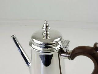 Fine quality GEORGE I Style SILVER COFFEE POT,  London 1961 Fine 712g 5