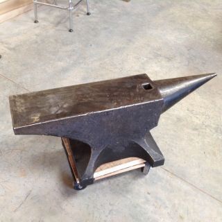 Soderfors 528 pound Blacksmith or Bladesmith Vintage Anvil - Awesome 6