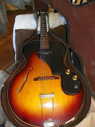 Vintage 62 - 63 Gibson ES - 120t Thinline Sunburst Semi Hollow Electric Guitar 12
