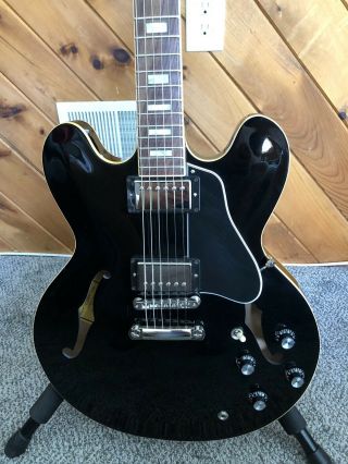Gibson Es - 335 Traditional Semi - Hollow Vintage Ebony Electric Guitar 2018