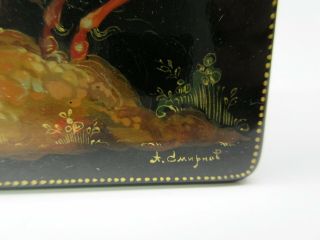 Vintage Russian hand painted lacquer box Army confronts Man with red sun 3