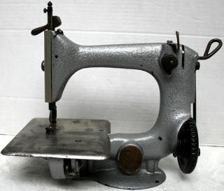 Antique Singer 24 - 7 Louis Barbey Chainstitch Industrial Sewing Machine Head Only