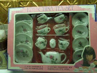 Estate Vintage Child Toy 17 Pc China Tea Set - Roses - France? Germany? -