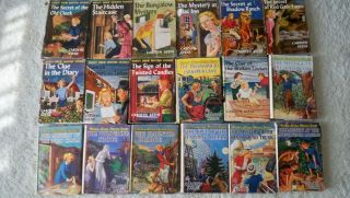 Vintage Set of NANCY DREW MYSTERY STORIES - Vol.  1 - 54 Copyright 1930 - 1977 6