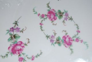 WONDERFUL WAWEL POLAND DECORATED FLOWERS ROSES SPRAYS MEDIUM SALAD SNACK PLATE 6 7