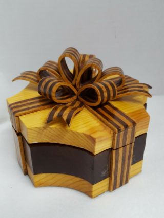 Laminated Handcrafted Turned Wood Art Gift Or Trinket Box 5 1/2 " X 5 1/2 " (2)