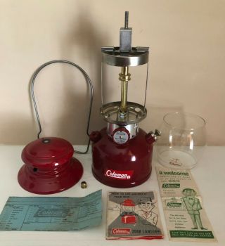 Rare Vintage Gorgeous Burgundy Model 200a Coleman Single Mantle Lantern 2 / 62