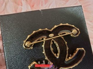 2012 12A CHANEL A45189 ANTIQUE GOLD TEXTURED LARGE CC BROOCH 10