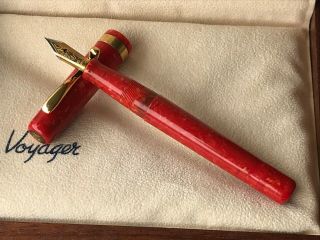 Vintage Visconti Voyager Coral Fountain Pen 18k Gold Nib M Limited Edition 3