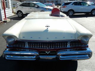 1957 Mercury Monterey Mermaid Recreated Vintage Race Car 6