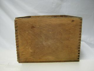 Antique Yeast Foam Wood Box Dovetail 