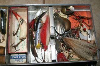 Vintage Walton Metal Tackle Box Full of Old Fishing Lures - Cool 3