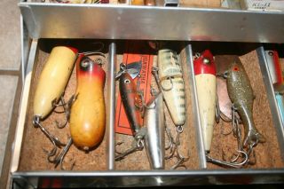 Vintage Walton Metal Tackle Box Full of Old Fishing Lures - Cool 4