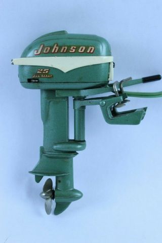 Vintage Johnson Seahorse 25 Outboard Toy Boat Motor