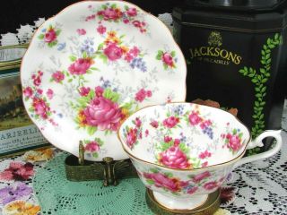 ROYAL ALBERT PINK ROSES GOLD GILT TRIM AVON SHAPE TEA CUP AND SAUCER 2