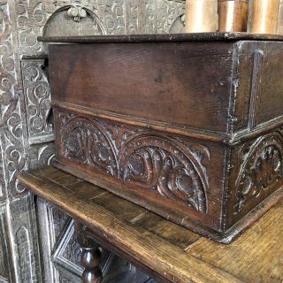 A Rare 17th Century Carved Oak Bible Box. 2