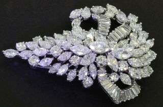 Van Clief Vintage 1950s Heavy Platinum Exquisite 28ctw Vs Diamond Cluster Brooch