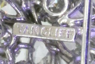 Van Clief vintage 1950s heavy Platinum exquisite 28CTW VS diamond cluster brooch 5