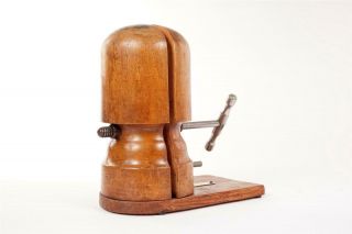 Vintage - c1920 Wooden Adjustable Milliners Hat Block or Stretcher 6