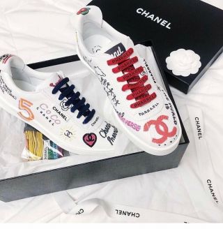 Chanel Pharrell Ss19,  Authentic Graffiti Sneakers Woman 