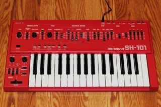 Roland Sh - 101 Monophonic Synthesizer Keyboard Keytar Vintage
