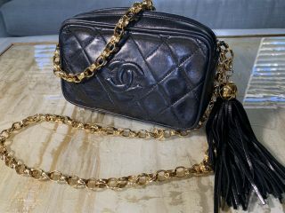 Chanel Vintage Black Quilted Lambskin Leather Camera Bag Gold Chain & Gold Charm 11