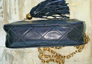 Chanel Vintage Black Quilted Lambskin Leather Camera Bag Gold Chain & Gold Charm 7