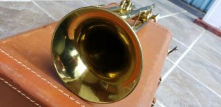 Vintage Martin Committee Trumpet Lacquer and case 2 Dark Warm & ready 6