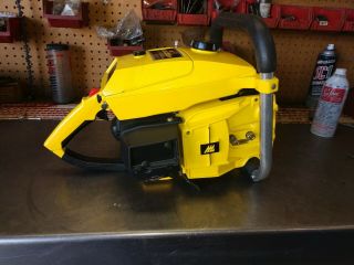 Vintage McCulloch Sp125c Chainsaw 2