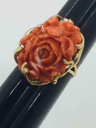 Vintage 14k Yellow Gold & Carved Red Coral Flower Ring Size 7.  5