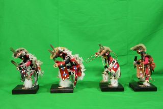 Vintage 1980s Native American set of 4,  signed by Thomas and Evelyn No Runner 6