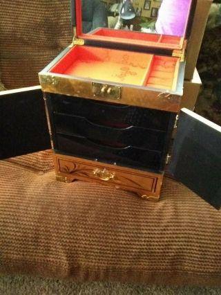 Large Vintage Japanese Jewelry Box Hand Painted Gold lacquer 5