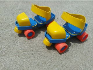Vintage 1989 Fisher Price Grow With Me 1 2 3 Adjustable Roller Skates 2316 Toy