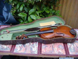 Antique Full Size Violin With Bow One Part Back For Restoration Spare
