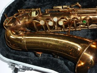 Vintage 1930 ' s Conn transitional alto saxophone 2