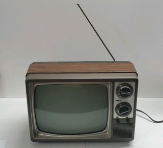 Vintage 1984 Rca B&w 12 " Tv Set Retro Black And White Television Great