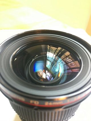 Vintage Canon FD L lenses: 24m ƒ1.  4L 50m ƒ1.  2L 85m ƒ1.  2L « 20 - 35mm L,  35 - 105 9
