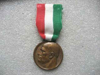 . Italy Medal Mussolini’s House Of Italians Abroad 1935