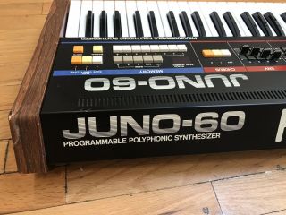 Roland Juno - 60 Keyboard Synthesizer - Vintage 10