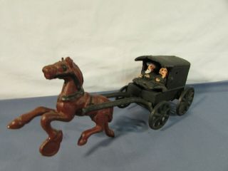Vintage Cast Iron Amish Horse & Carriage